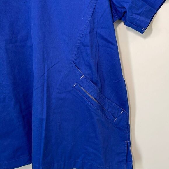 Bio Bring it On Medical Scrub Top. Size XL Royal Blue - Picture 2 of 8